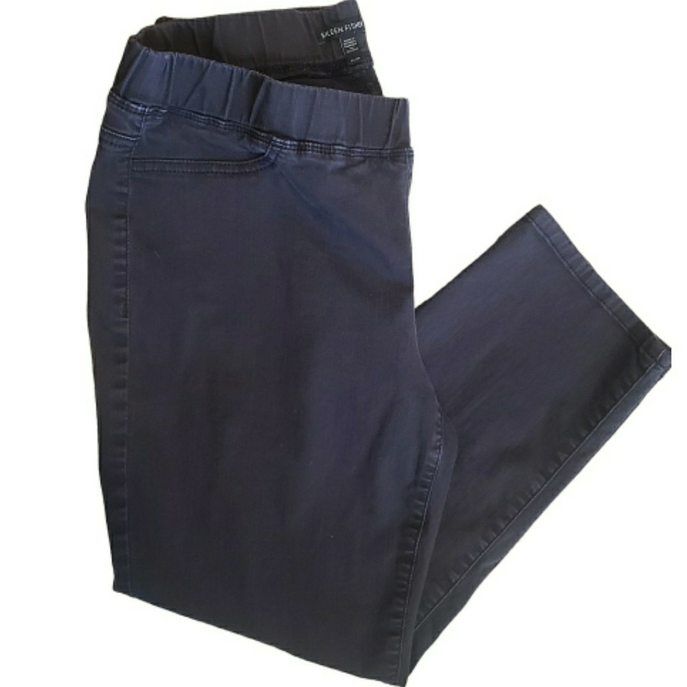 Eileen Fisher Navy Straight Leg Pants